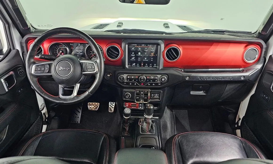 Jeep Wrangler 2021 из KR, фото 7