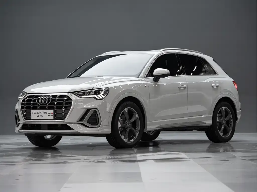 Audi Q3 — фото 1