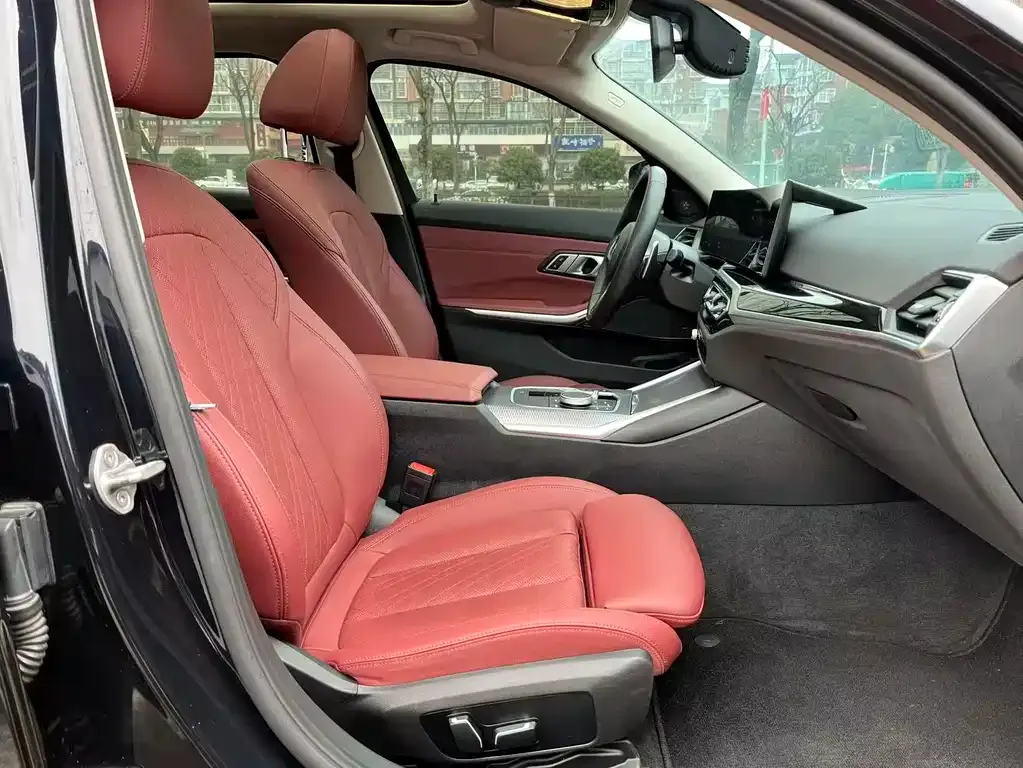 BMW 3 Series — фото 10