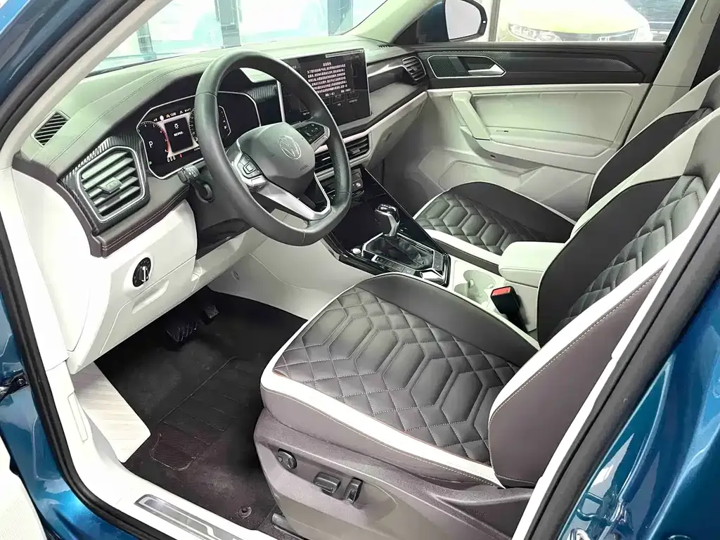 Volkswagen Tayron 2023 из CN, фото 2