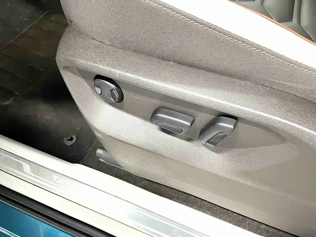 Volkswagen Tayron 2023 из CN, фото 10