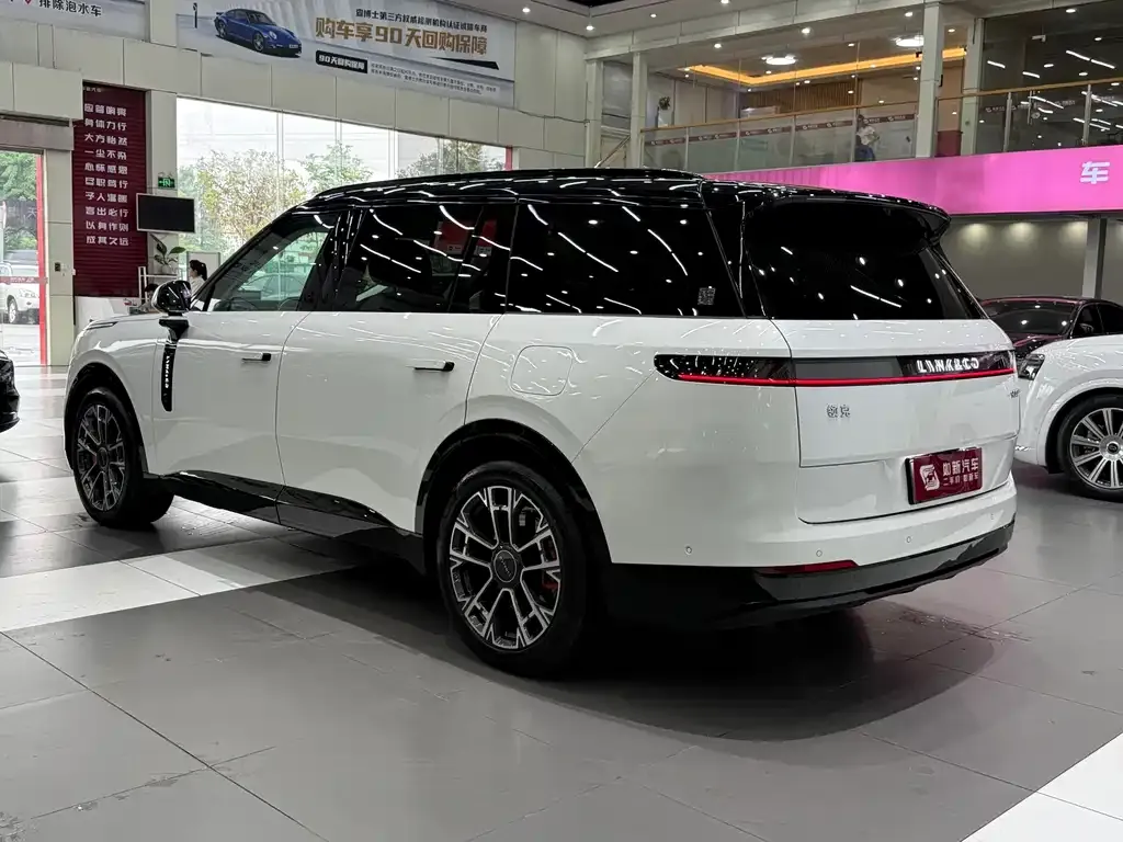 Lynk & Co 900 2025 из CN, фото 7
