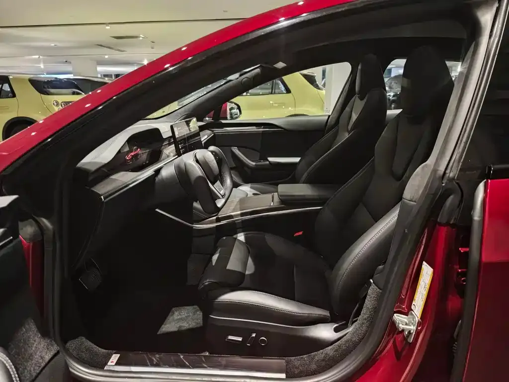 Tesla Model S 2024 из CN, фото 3