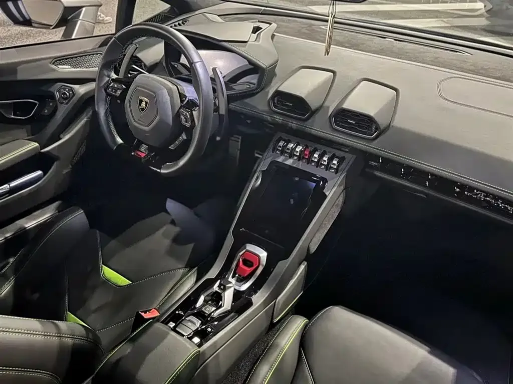 Lamborghini Huracan — фото 6