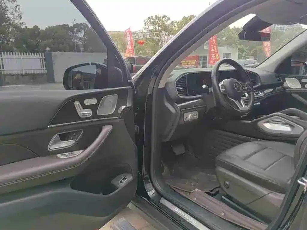Mercedes-Benz GLE — фото 5