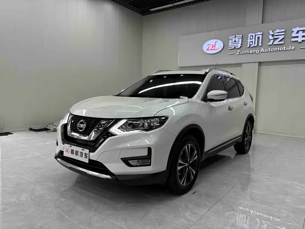 Nissan X-Trail — фото 9