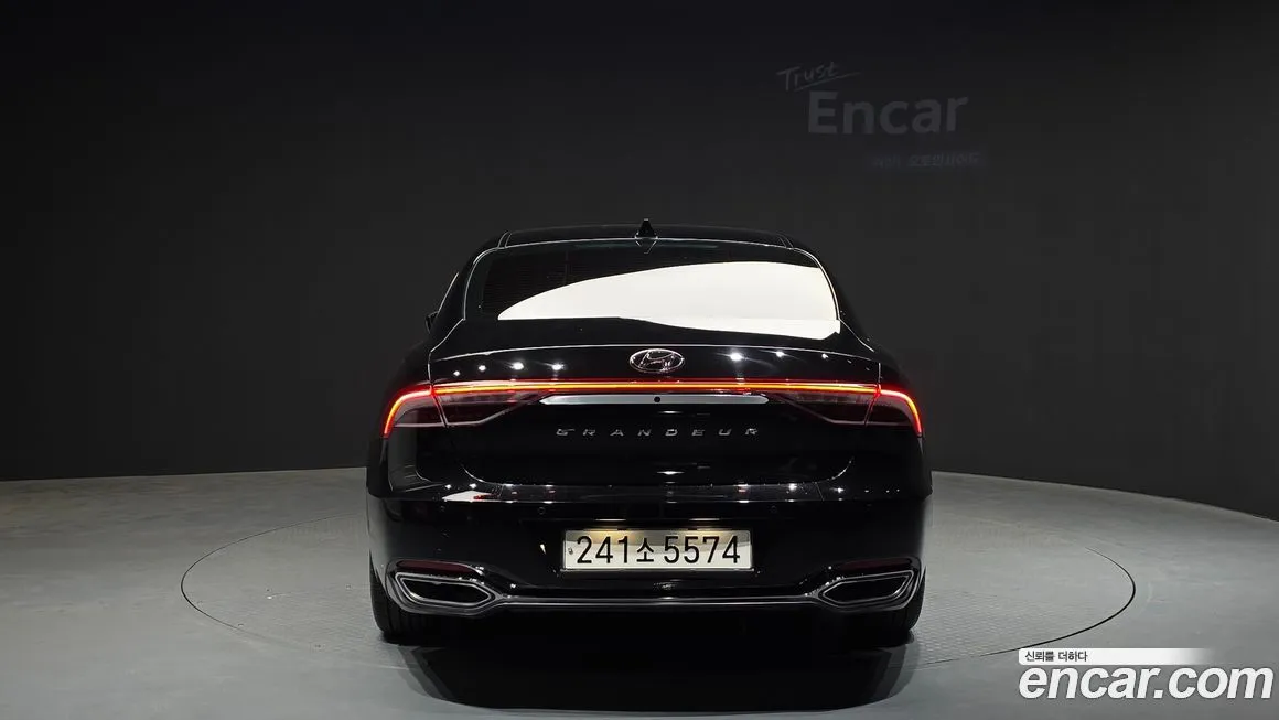 Hyundai Grandeur 2022 из KR, фото 5
