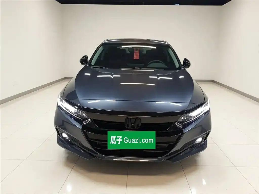 Honda Accord — фото 4