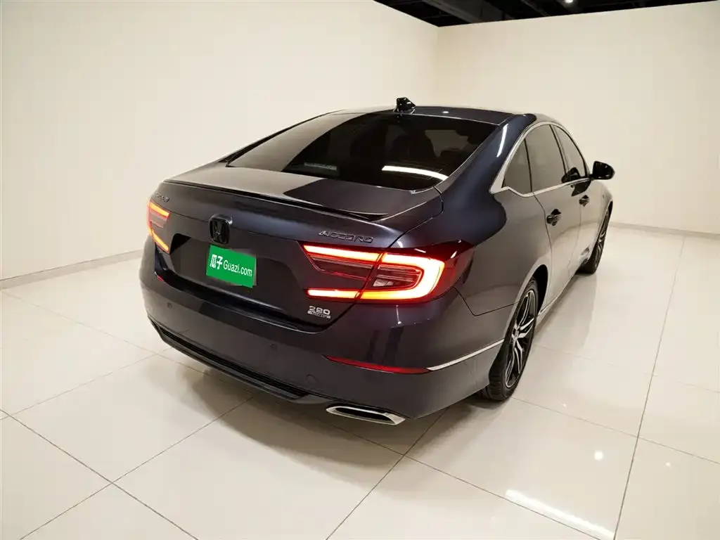 Honda Accord — фото 2