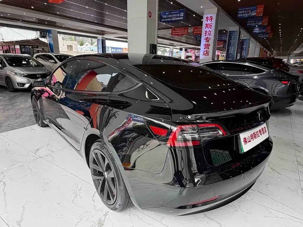 Tesla Model 3 2023 из CN, фото 8