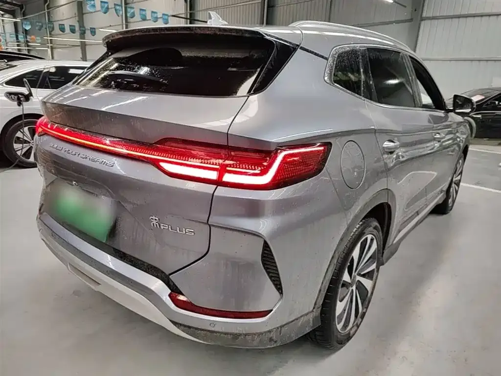 BYD PLUS New Energy — фото 4