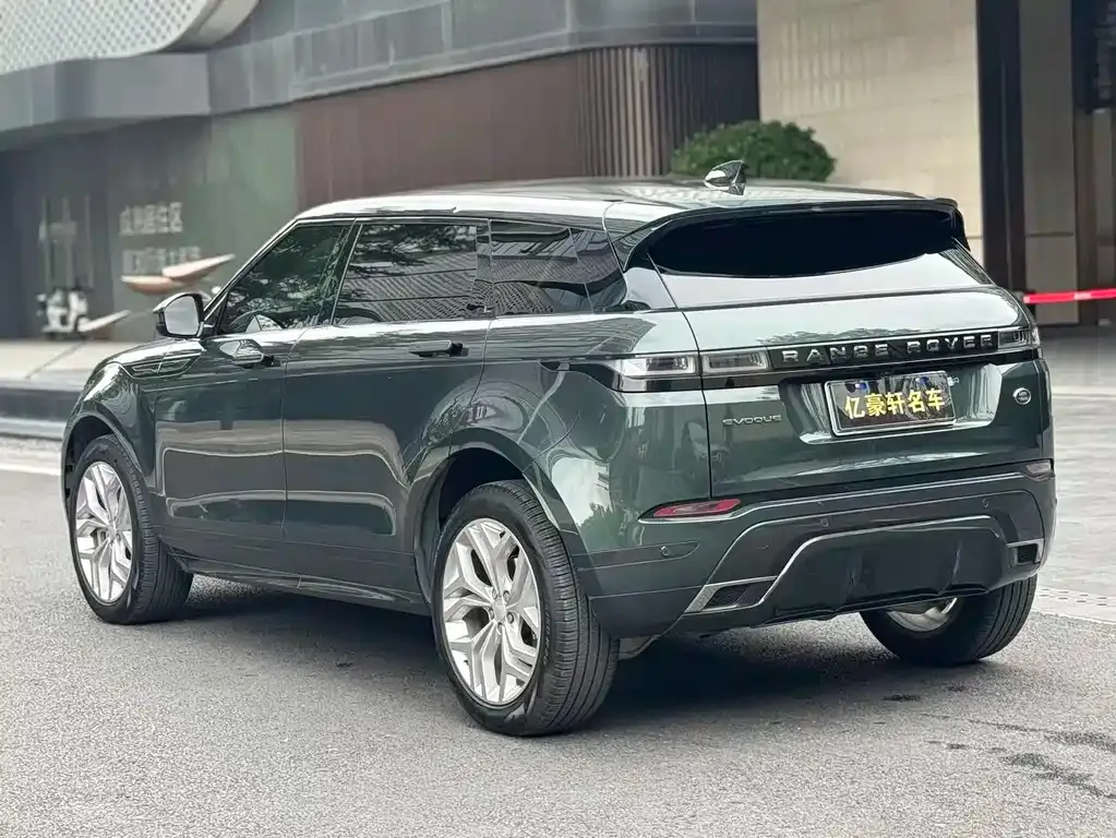 Land Rover Evoque — фото 8