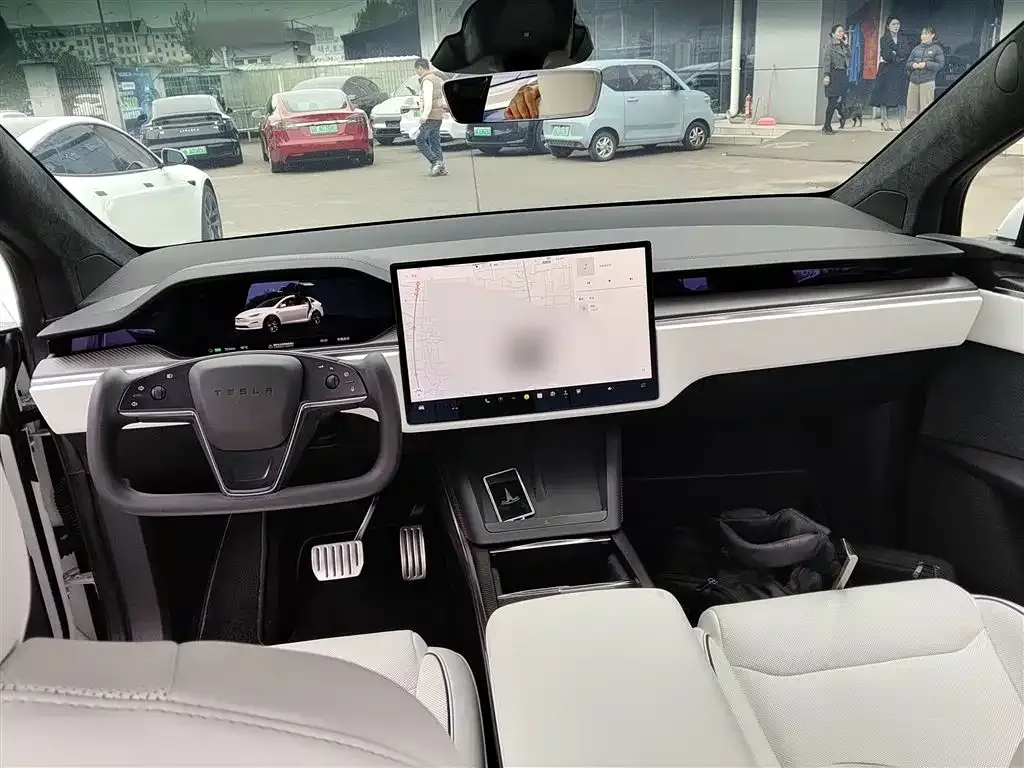 Tesla Model X 2023 из CN, фото 8