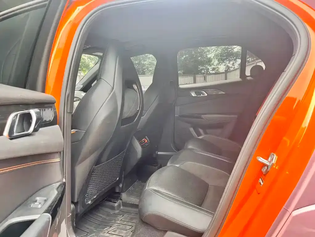 Lynk & Co 02 Hatchback 2021 из CN, фото 2