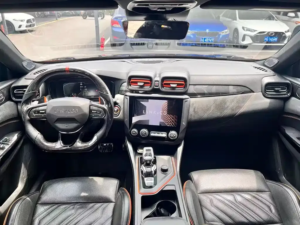Lynk & Co 02 Hatchback 2021 из CN, фото 9