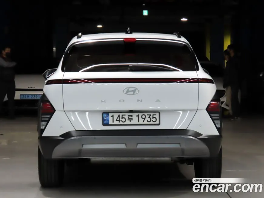 Hyundai Kona — фото 2
