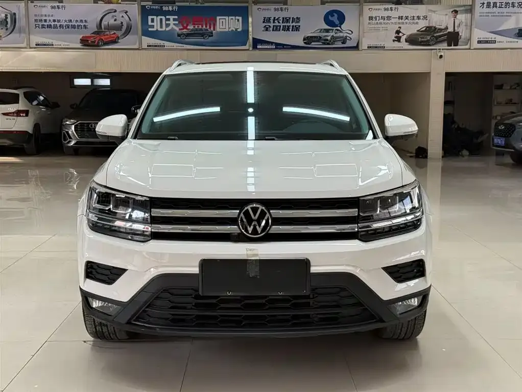 Volkswagen Tharu — фото 4