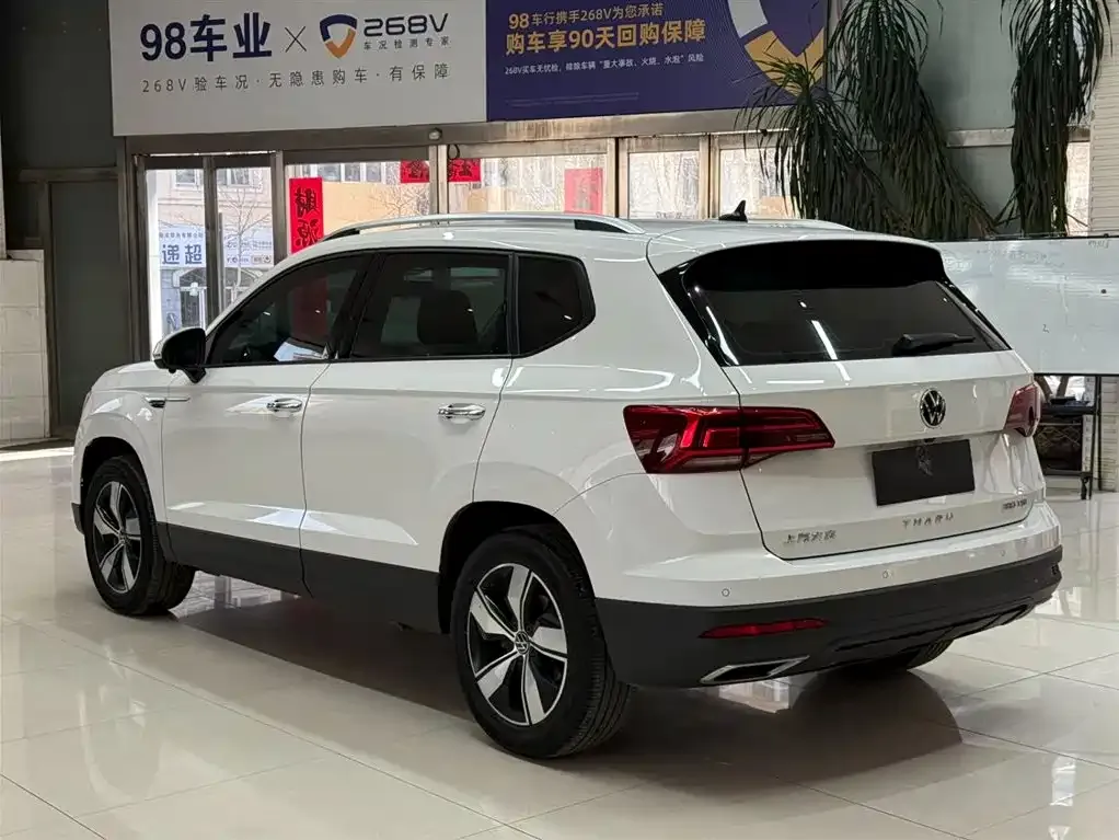 Volkswagen Tharu — фото 8
