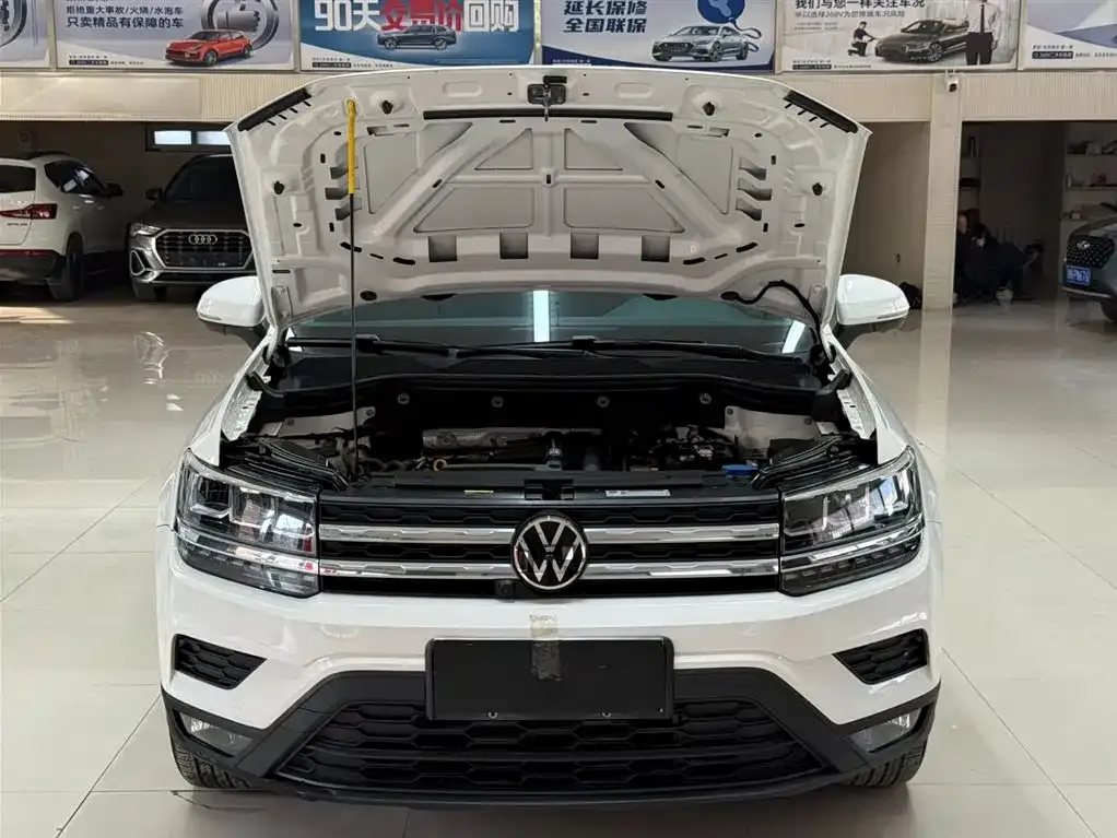 Volkswagen Tharu — фото 9