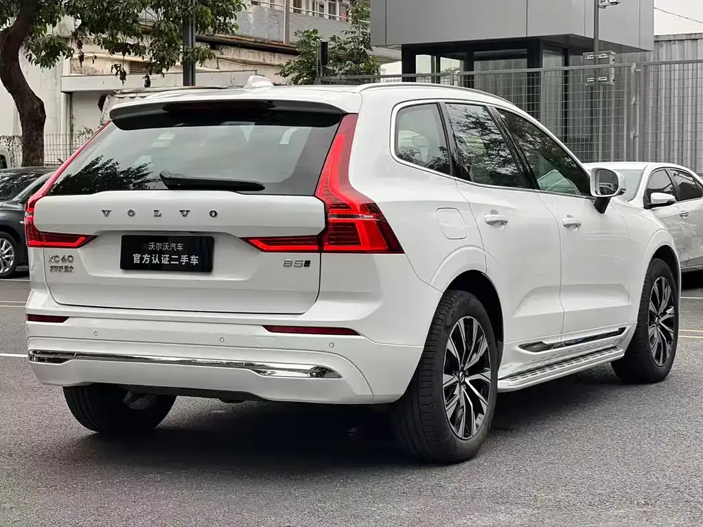 Volvo XC60 2024 из CN, фото 10