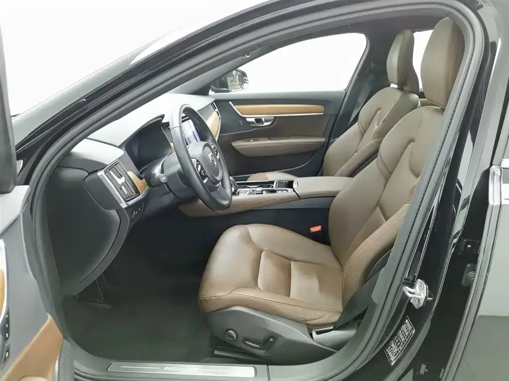 Volvo S90 PHEV 2021 из CN, фото 8