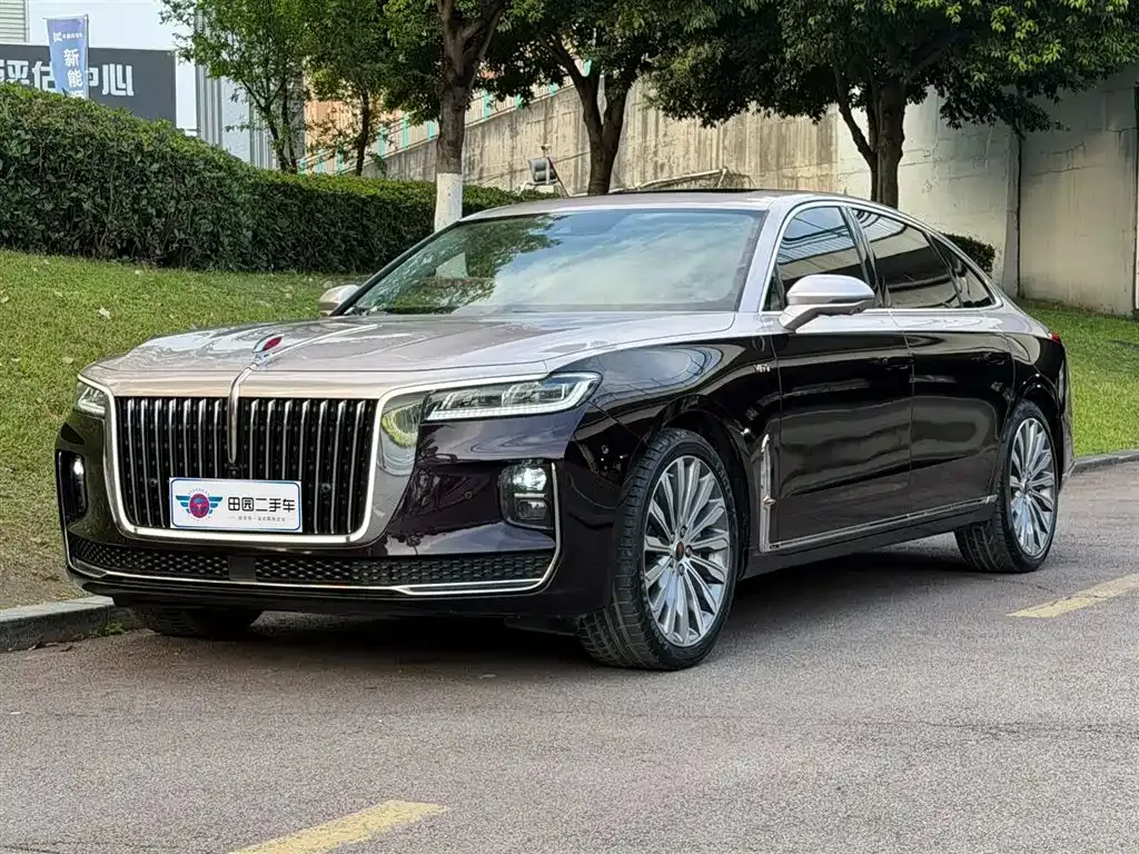Hongqi H9 — фото 1