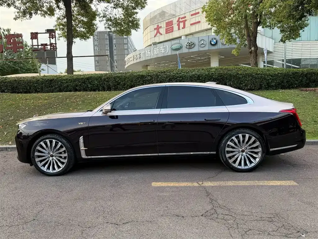 Hongqi H9 — фото 4