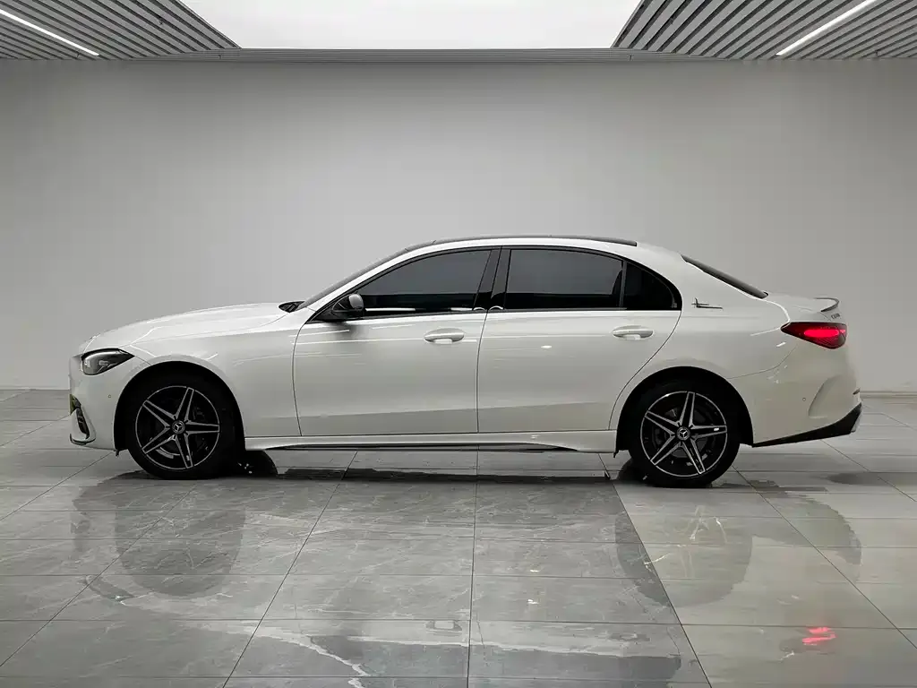 Mercedes-Benz C-Class 2025 из CN, фото 9