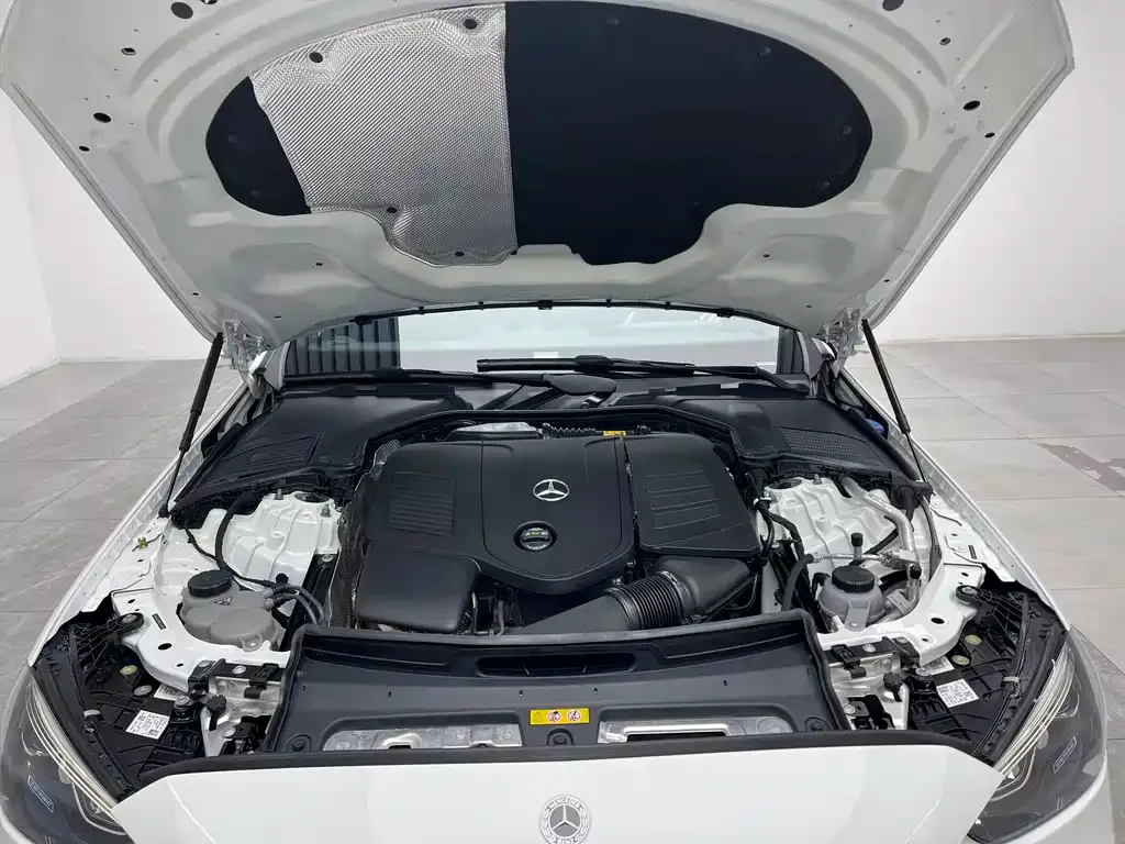 Mercedes-Benz C-Class 2025 из CN, фото 10