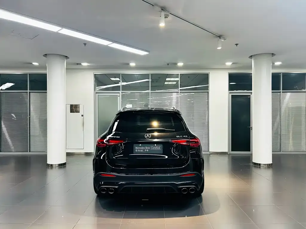 Mercedes-Benz GLC AMG — фото 7
