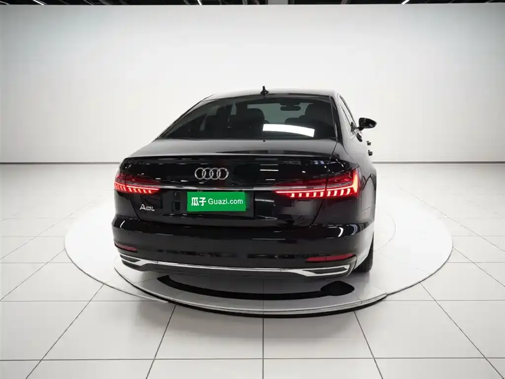 Audi A6L — фото 7