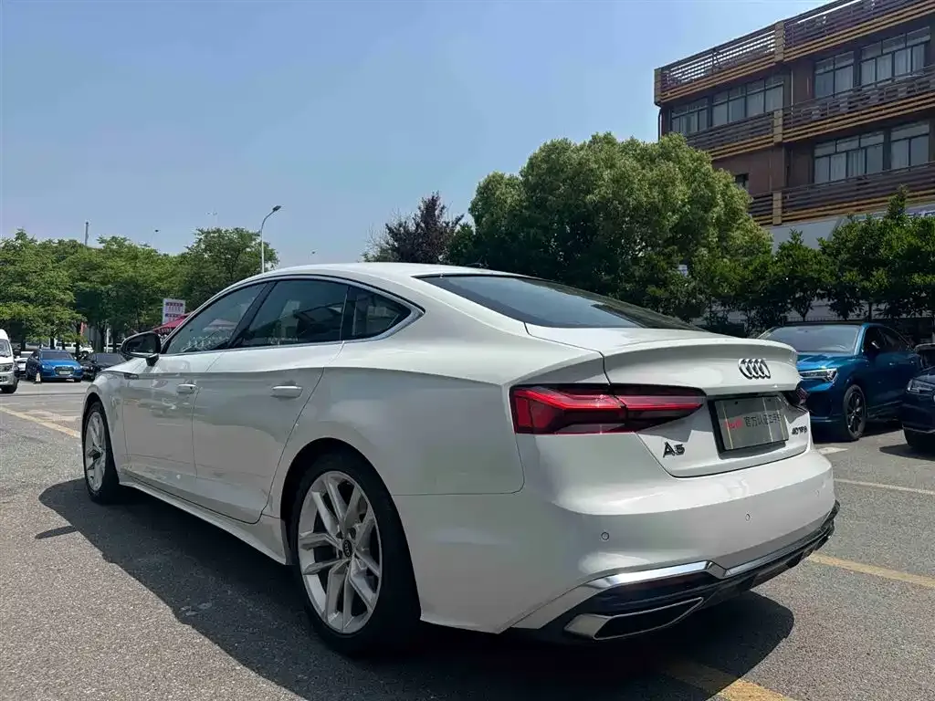 Audi A5 (Import) — фото 3