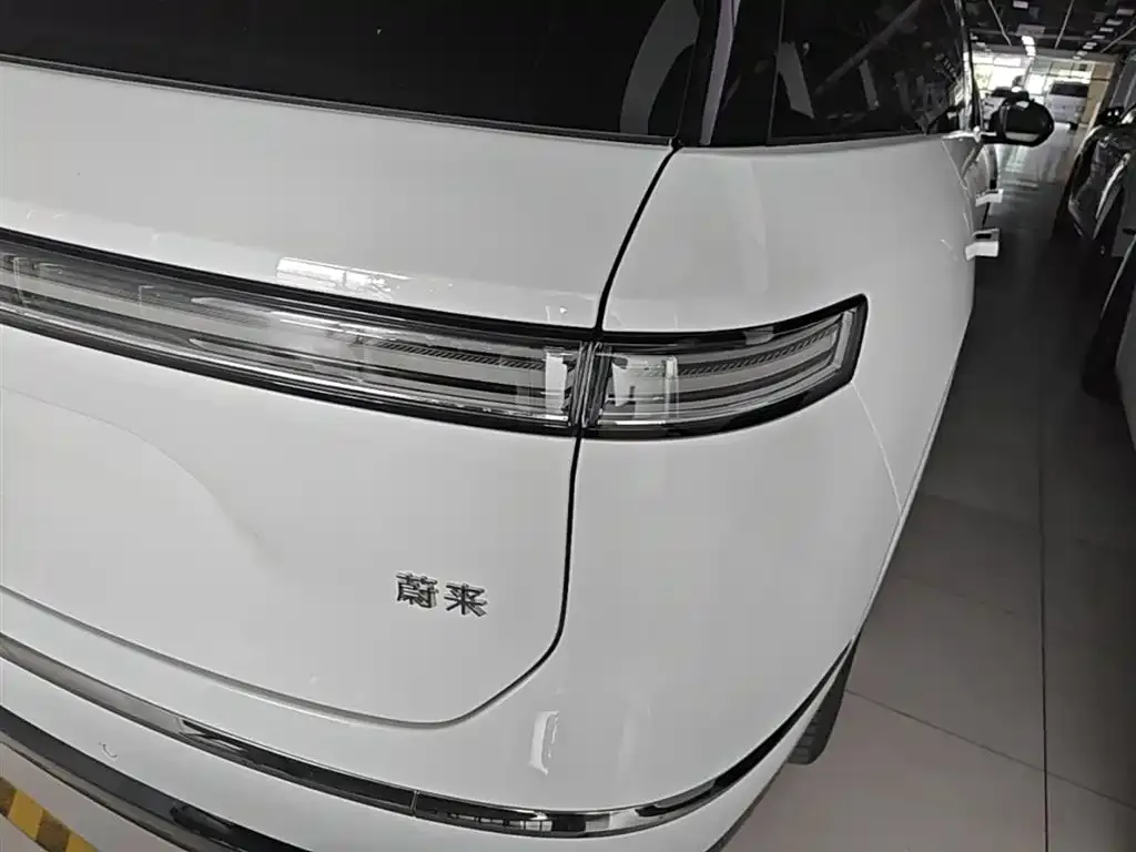 NIO ES8 — фото 3