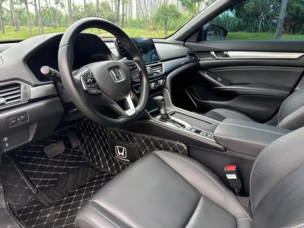 Honda Inspire 2023 из CN, фото 4