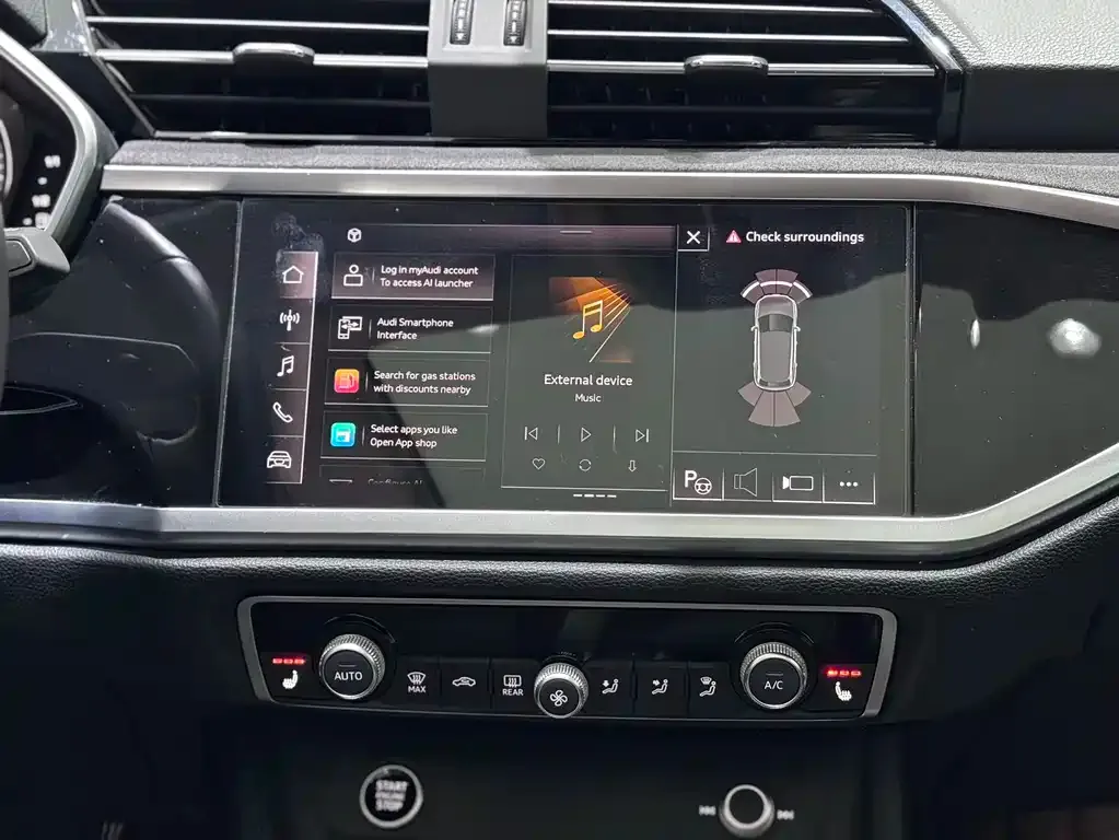 Audi Q3 2022 из CN, фото 8