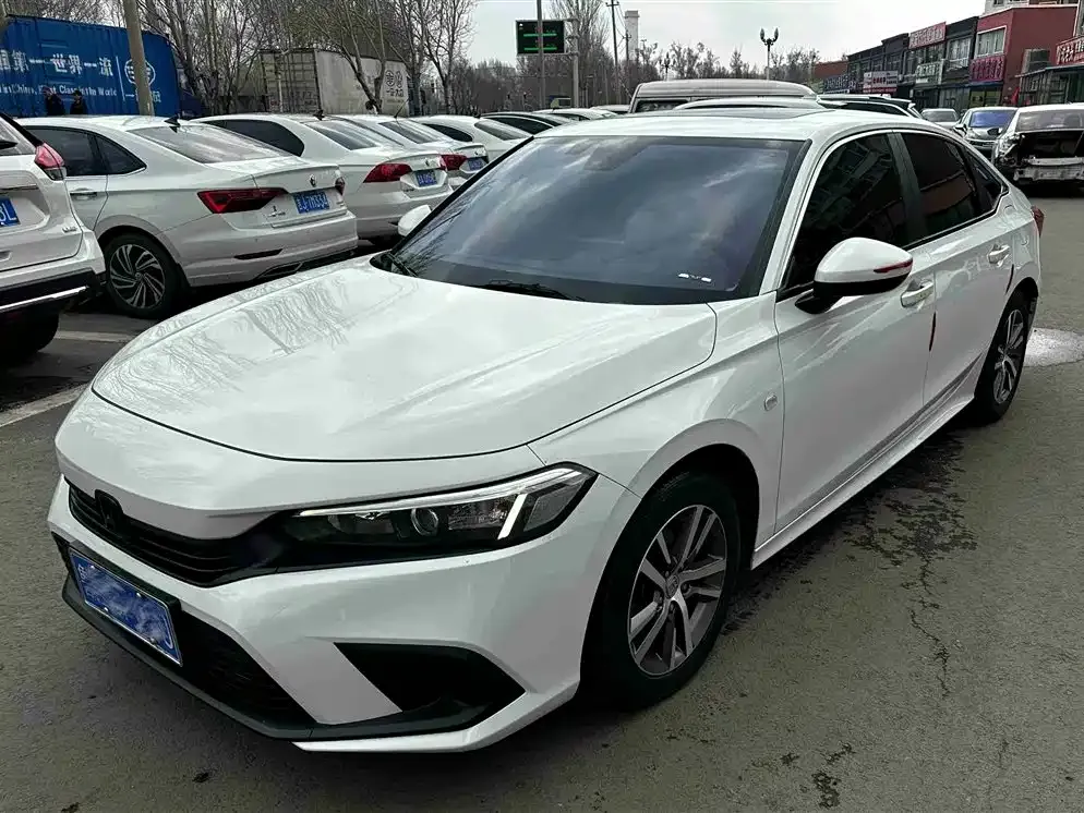 Honda Civic — фото 1
