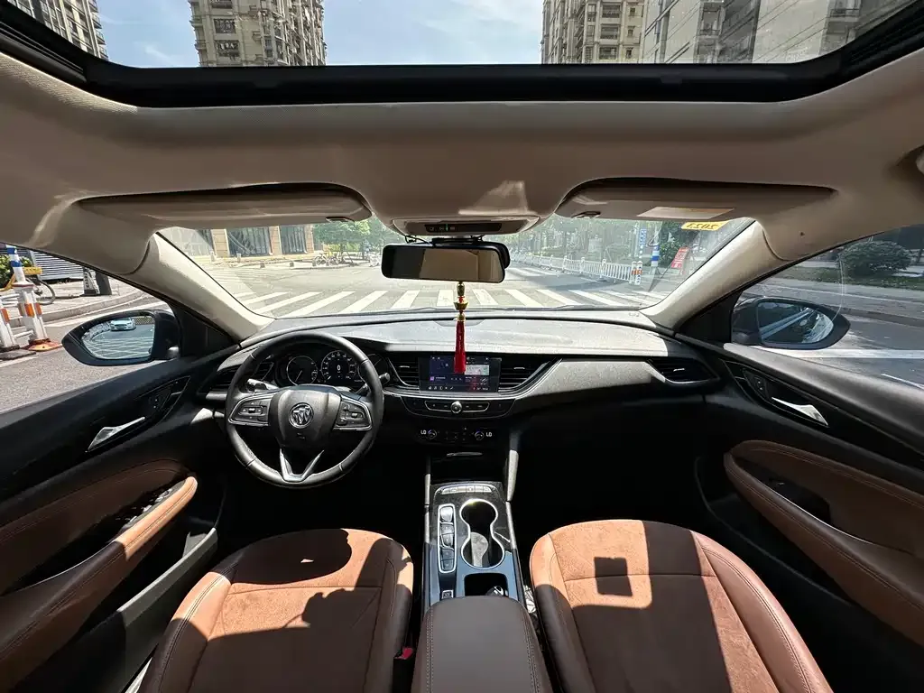 Buick Regal — фото 3
