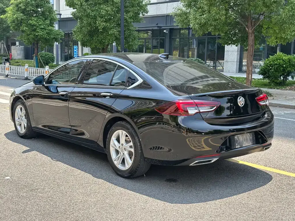Buick Regal — фото 9