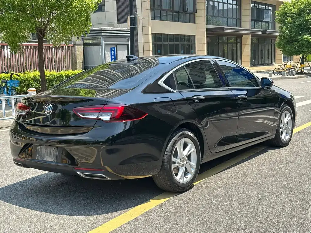 Buick Regal — фото 5