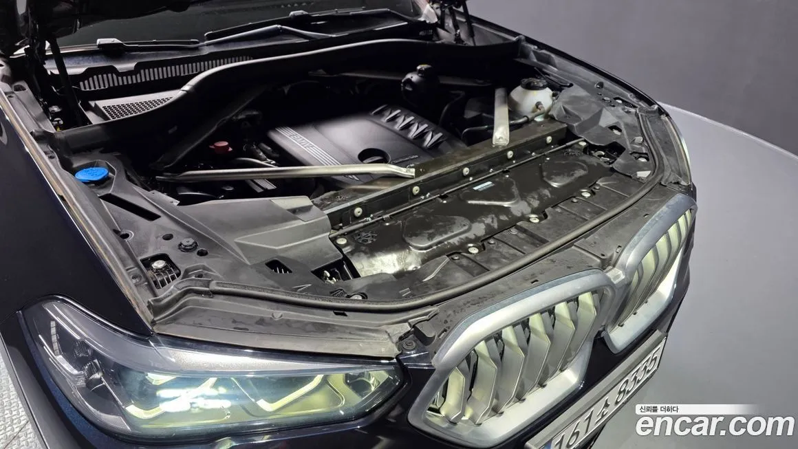 BMW X6 2021 из KR, фото 2