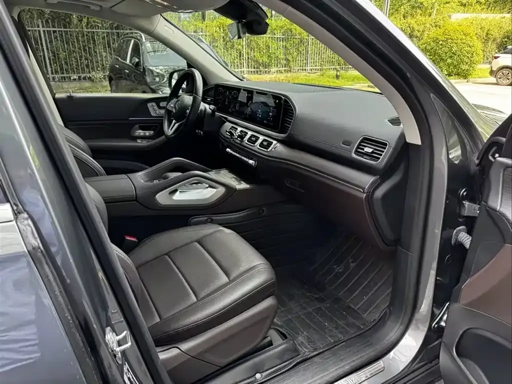 Mercedes-Benz GLE — фото 8