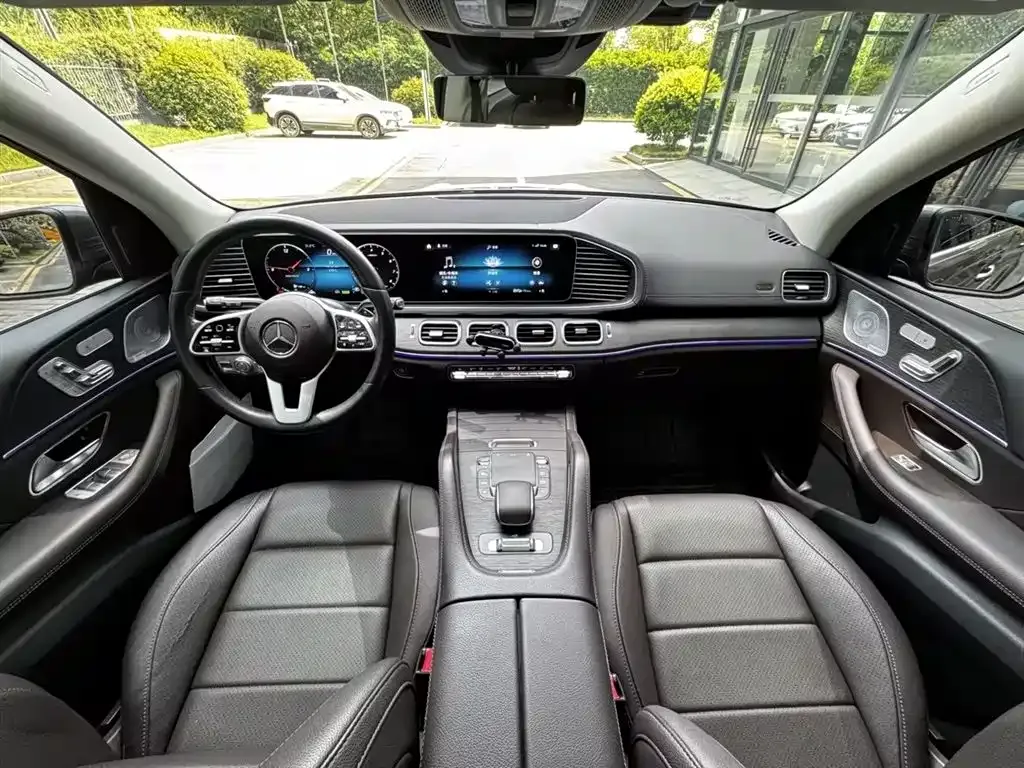 Mercedes-Benz GLE — фото 10