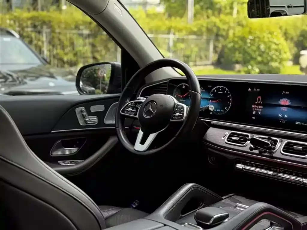 Mercedes-Benz GLE — фото 4