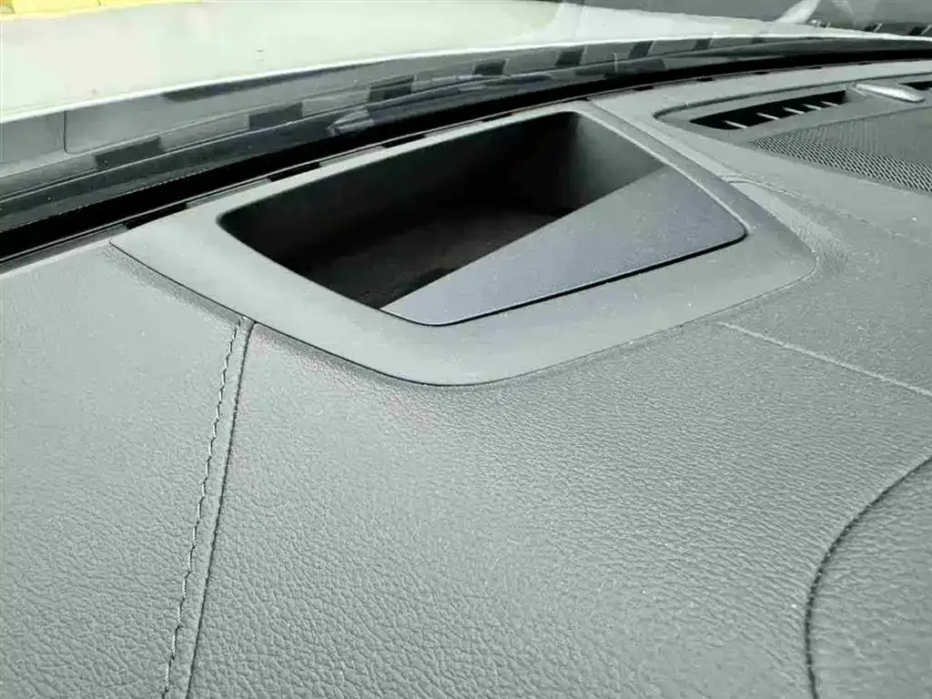 Volvo S60 PHEV 2021 из CN, фото 5
