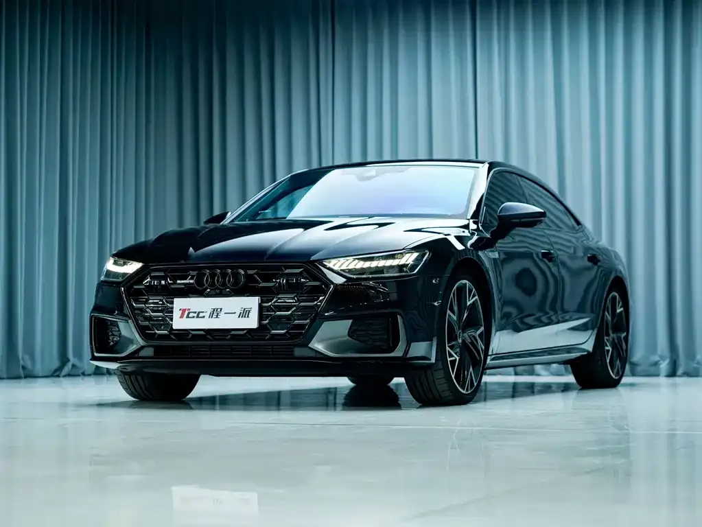 Audi A7L — фото 5