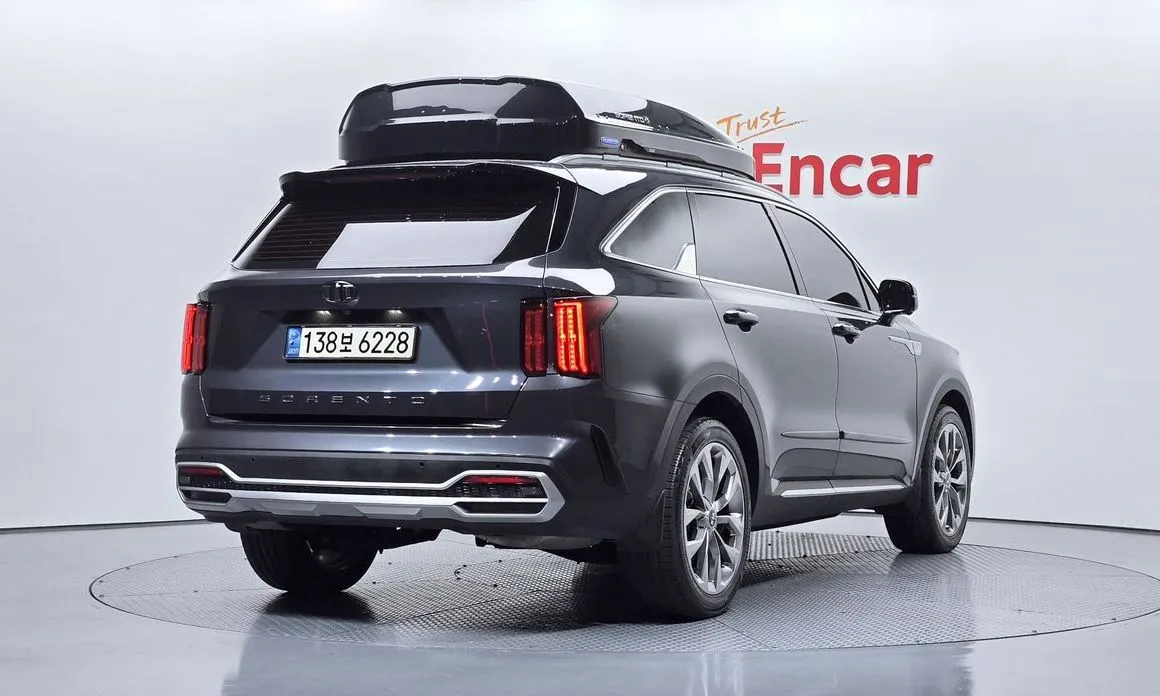 Kia Sorento — фото 3