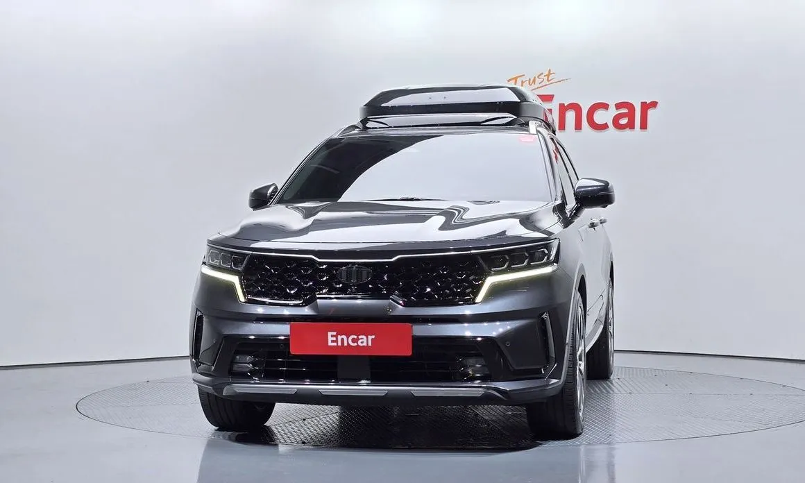 Kia Sorento — фото 6