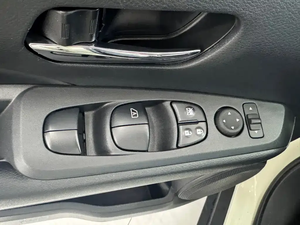 Nissan Kicks — фото 9