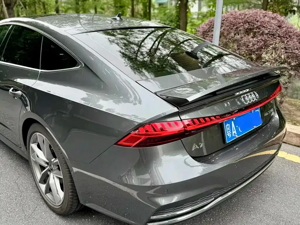 Audi A7 — фото 5