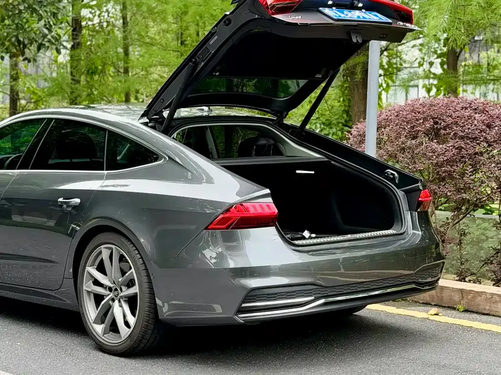 Audi A7 — фото 6